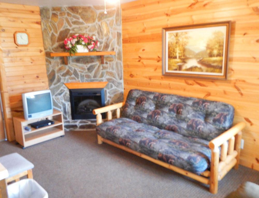 Spring Creek Inn Hill City Exterior foto